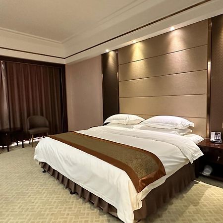 Chaozhou Hotel Esterno foto